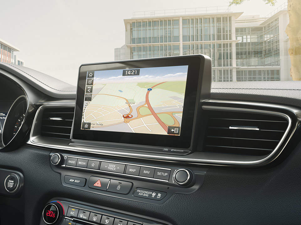 Kia Ceed GT touchscreen navigation