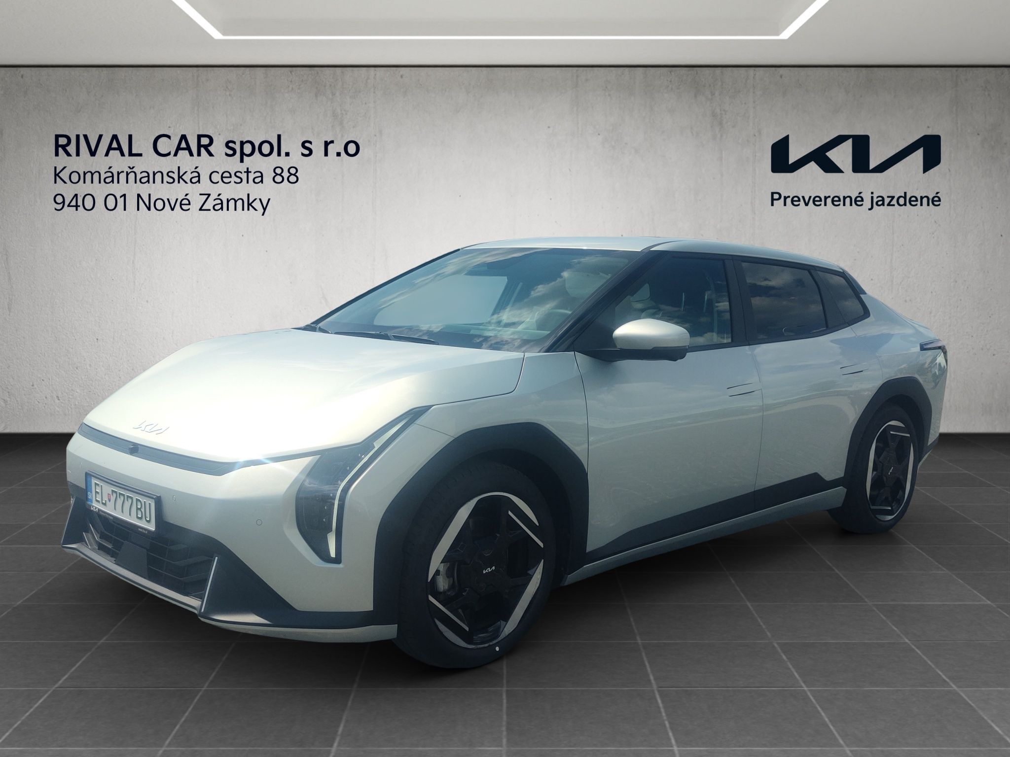 Kia EV4 Fastback Earth