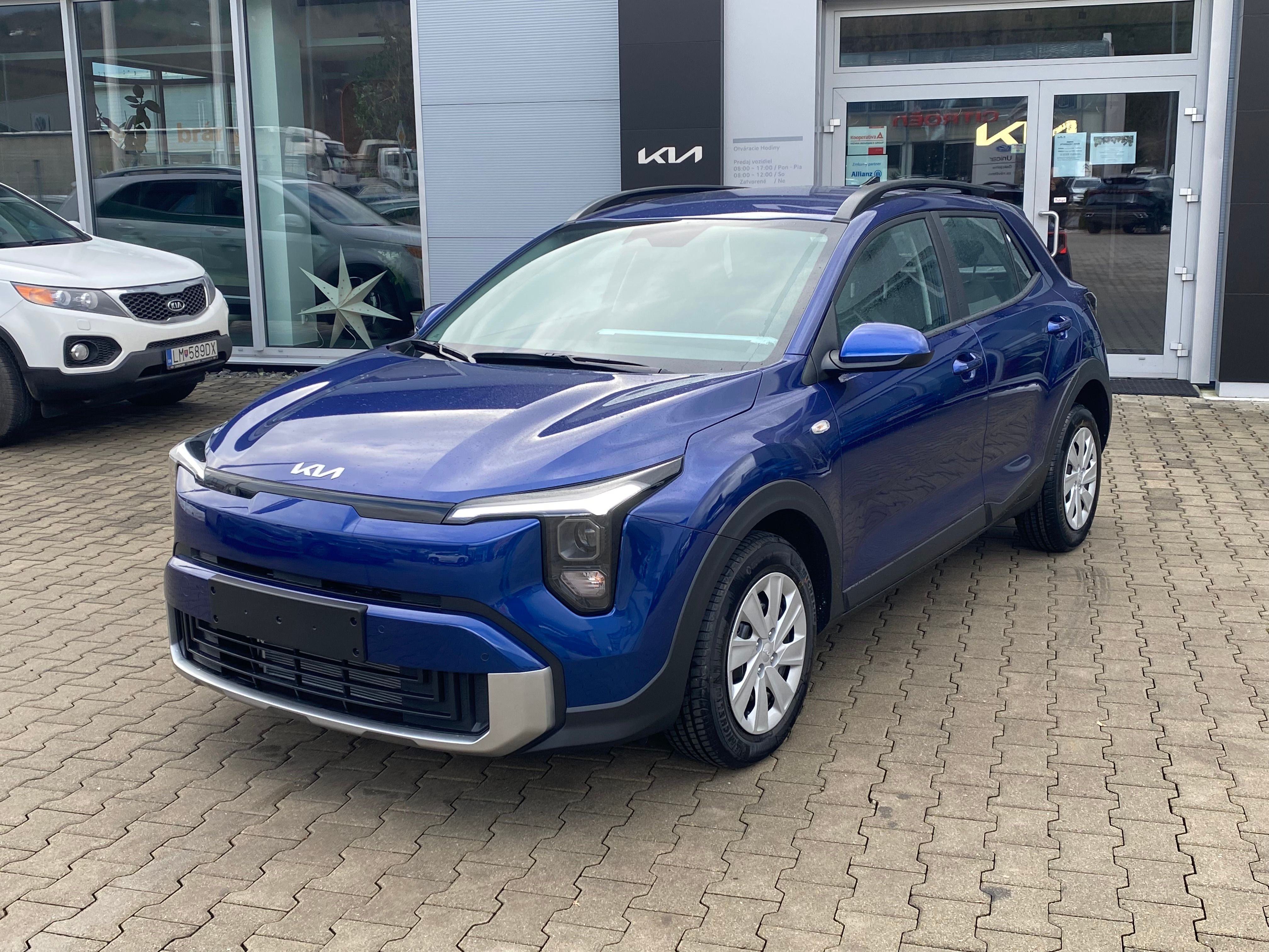 Kia Stonic Silver