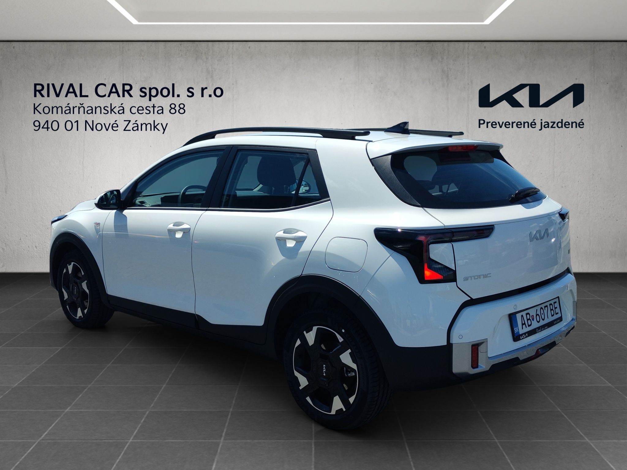Kia Stonic Silver