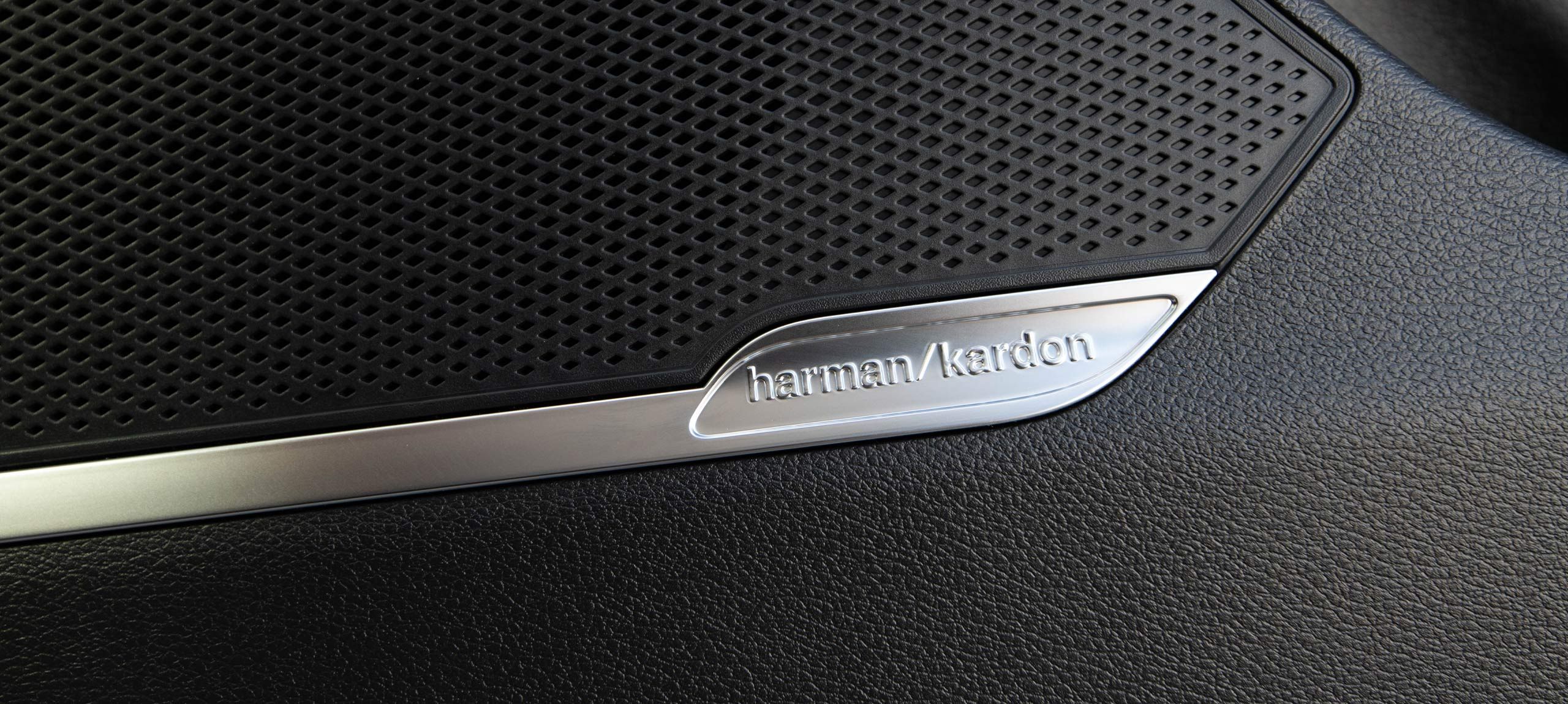 2026 Kia Sportage Harmon Kardon Audio