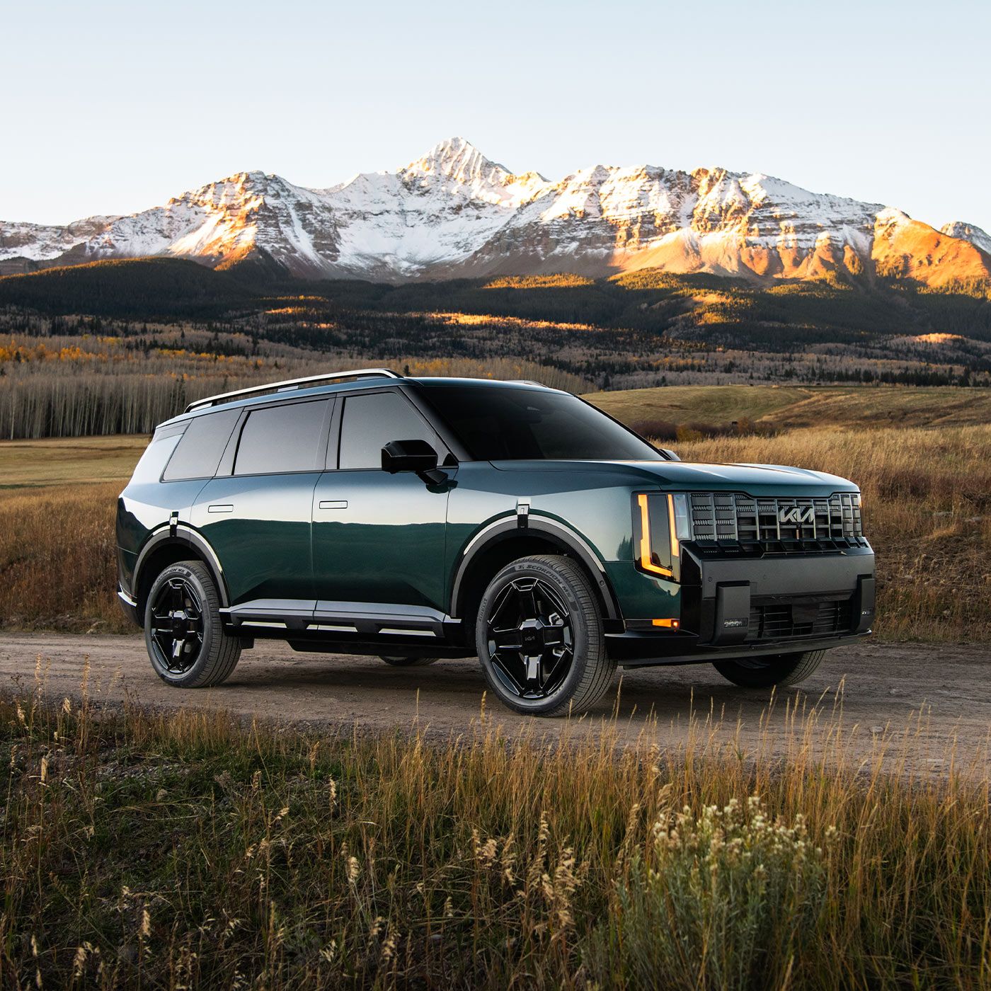 2027 Kia Telluride outdoors