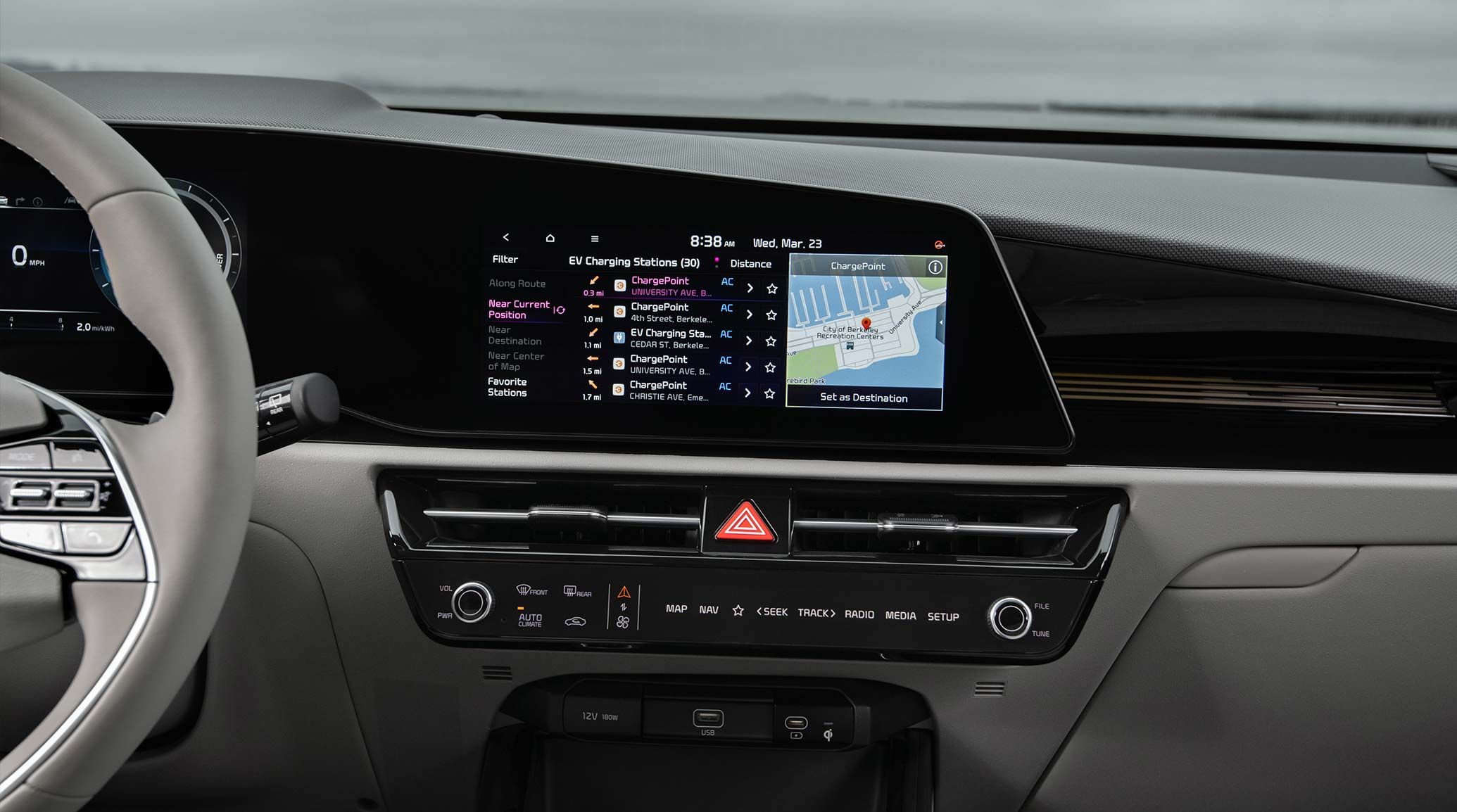 2026 Kia Niro EV driver centric dual displays, close-up