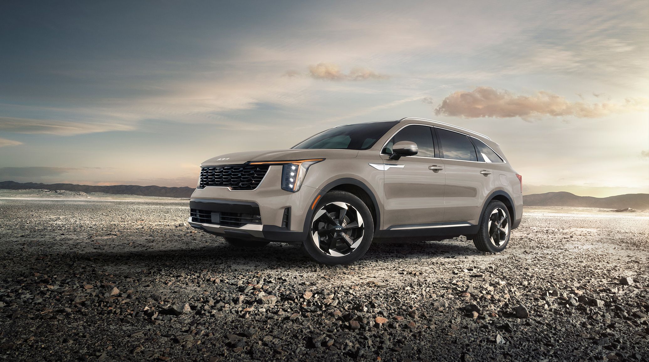 2025 Sorento Plug-in Hybrid SX Prestige model driver side exterior view