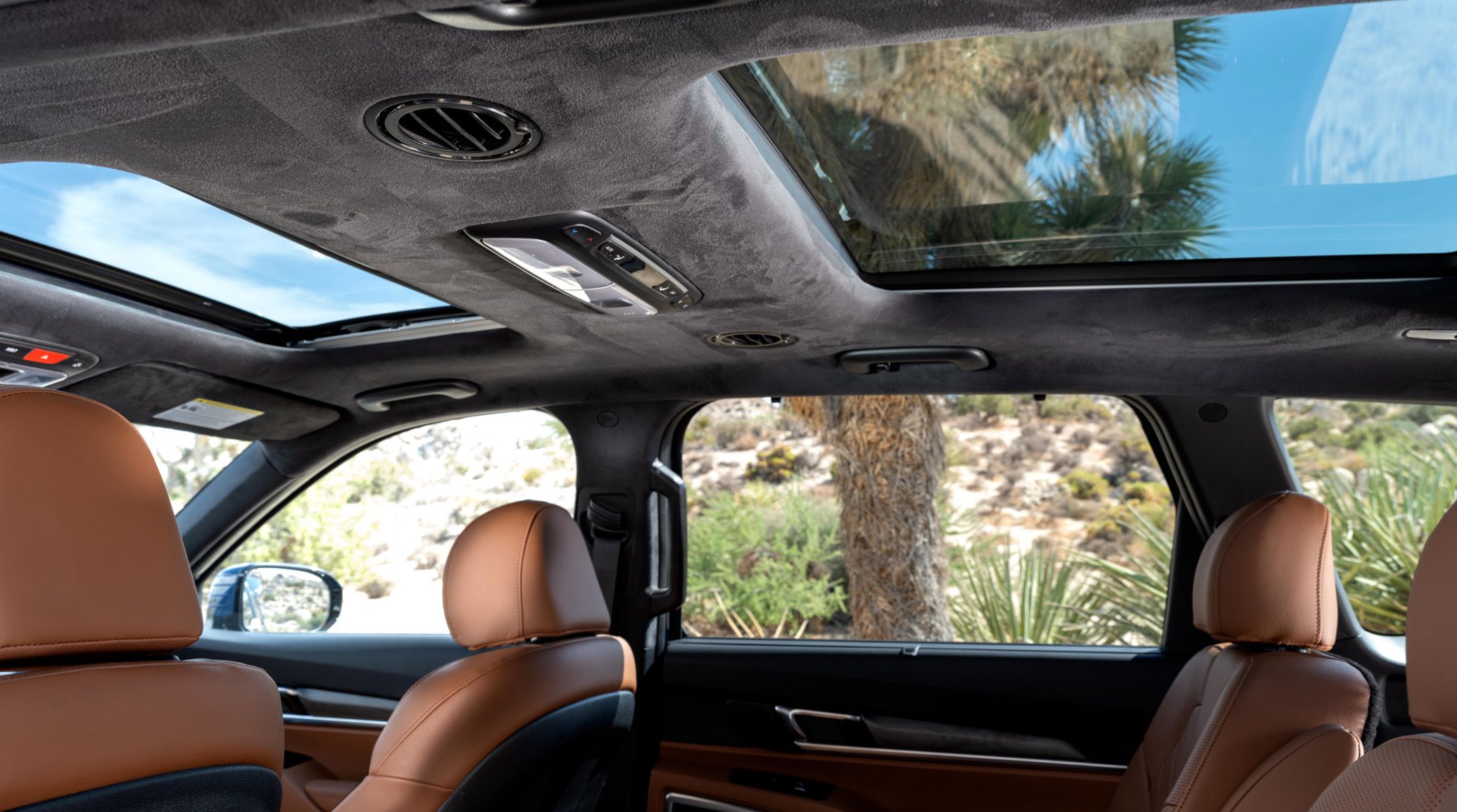 2025 Telluride X-Pro moonroof
