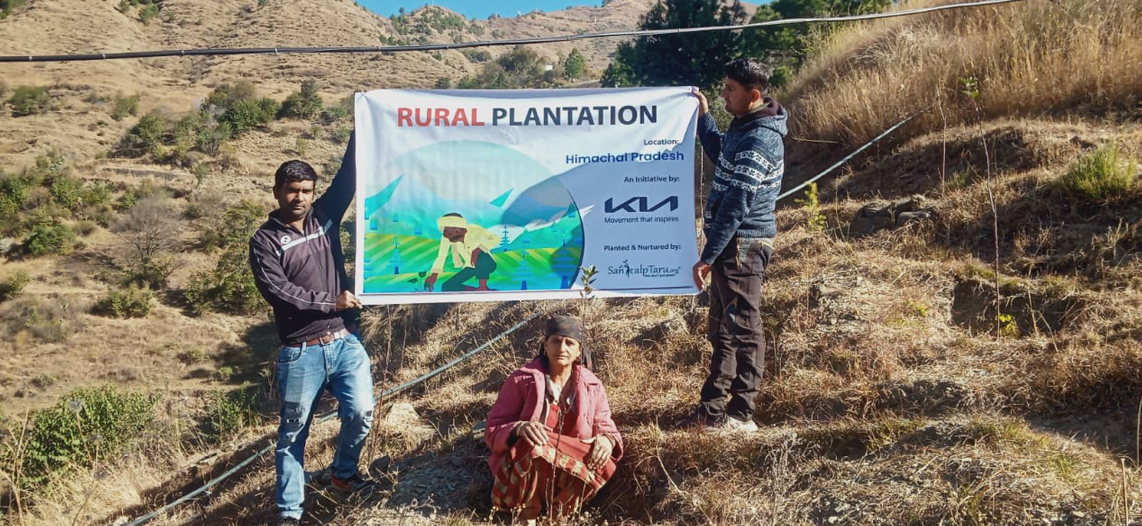 Exterior image view of Kia seltos compact suv in pewter olive color