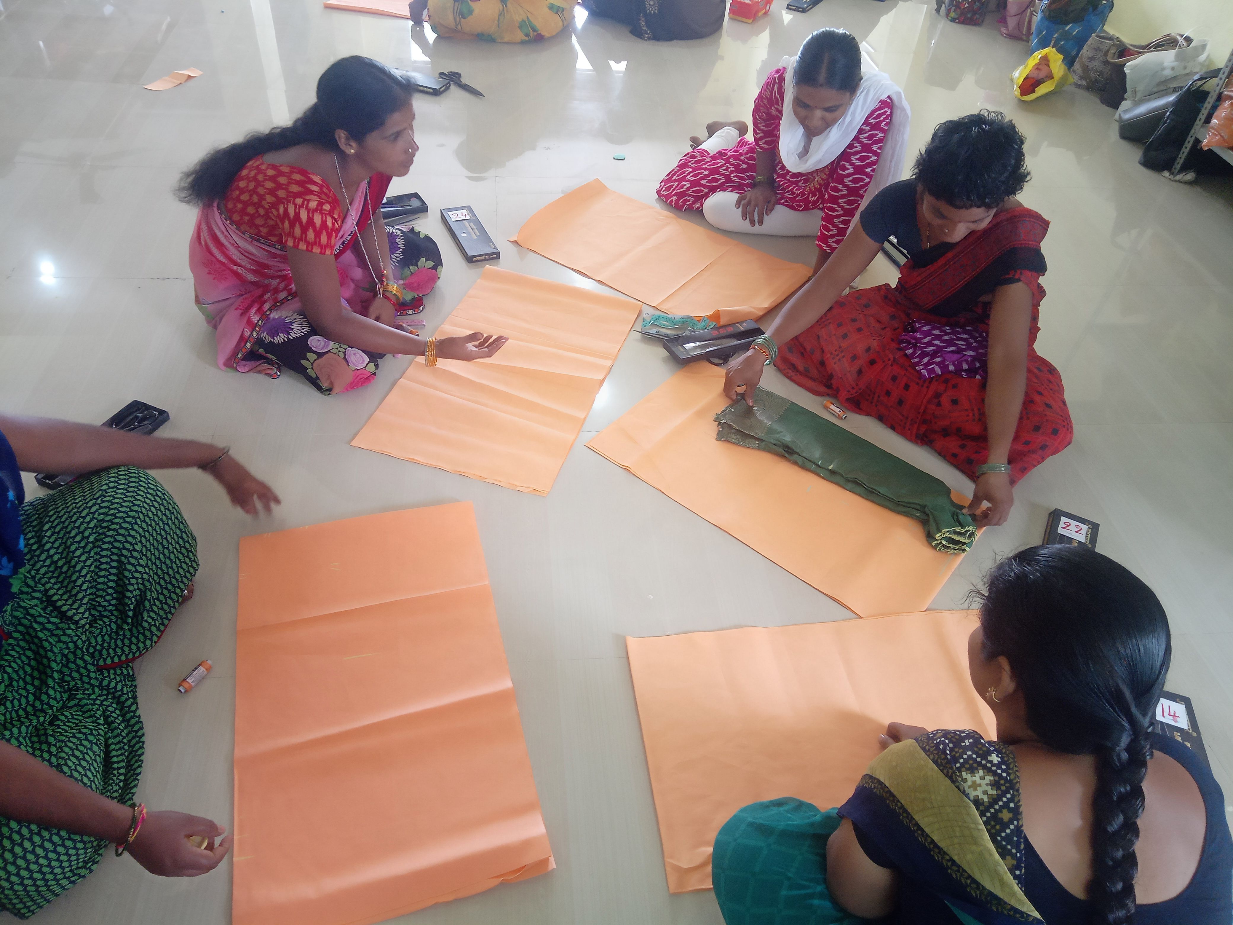 Exterior image view of Kia seltos compact suv in pewter olive color