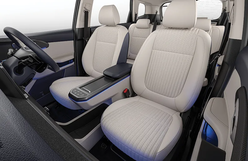 Spacious 7-seater cabin 