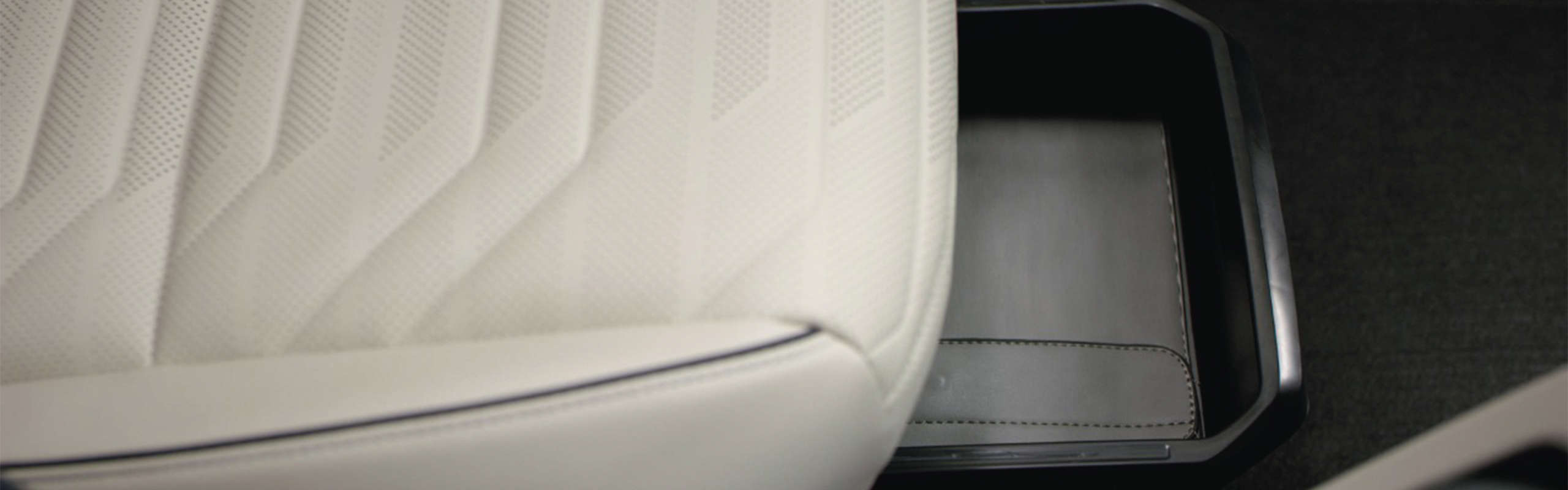 2023 Kia Carens Sliding Type Under Seat Tray