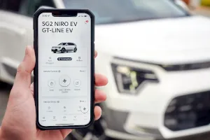 A person using the Kia Connect App on their mobile
