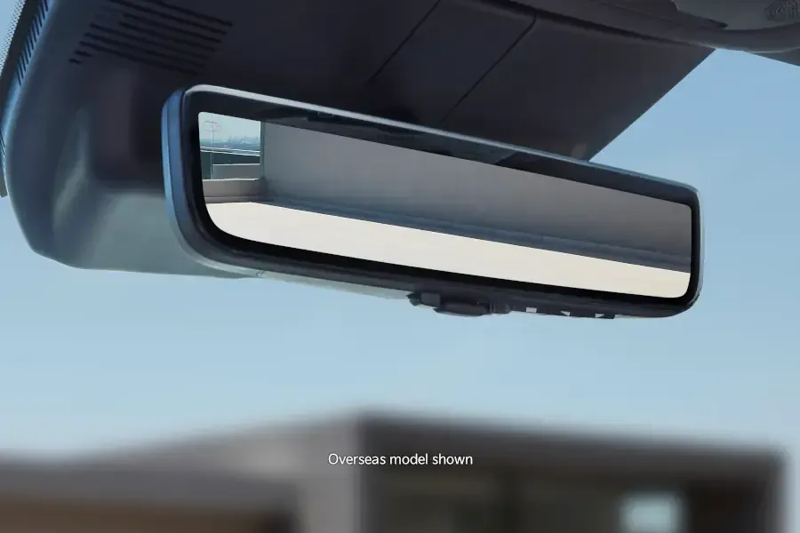 Kia Sorento digital centre mirror