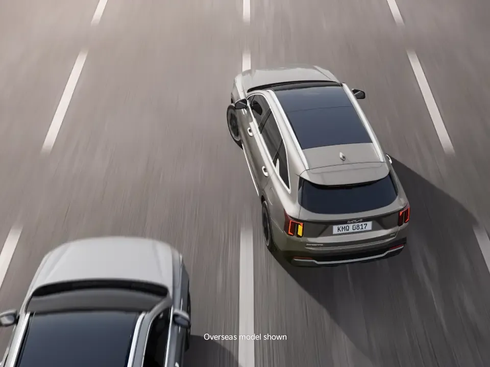 Blind Spot Collision Avoidance Assist (BCA)*