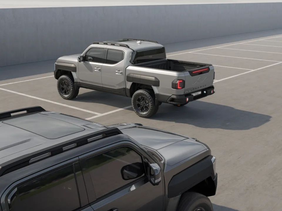 Rear Cross Traffic Collision Avoidance Assist (RCCA)*