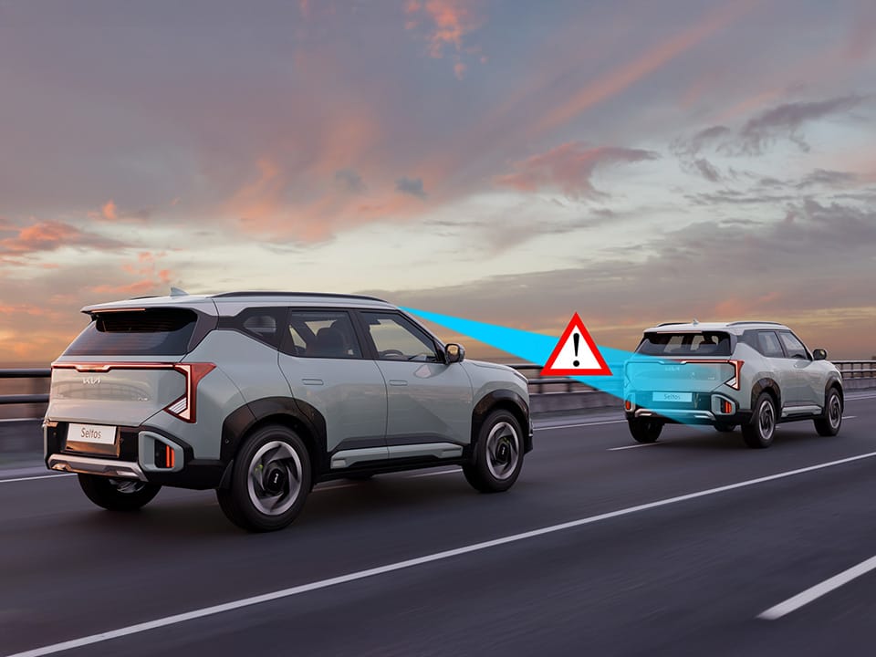 Front Collision Warning and Avoidance Assist (FCW & FCA)