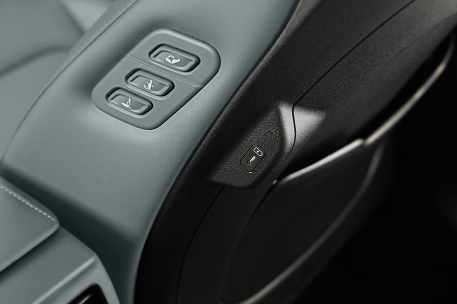Puertos USB en asientos delanteros