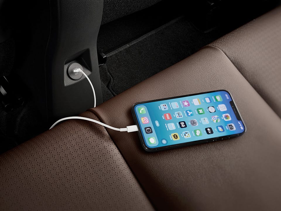 Rear-seat USB charger