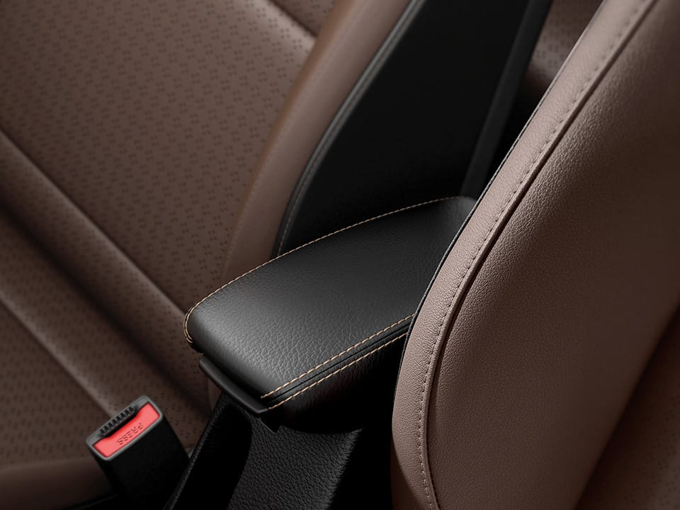 Center console armrest