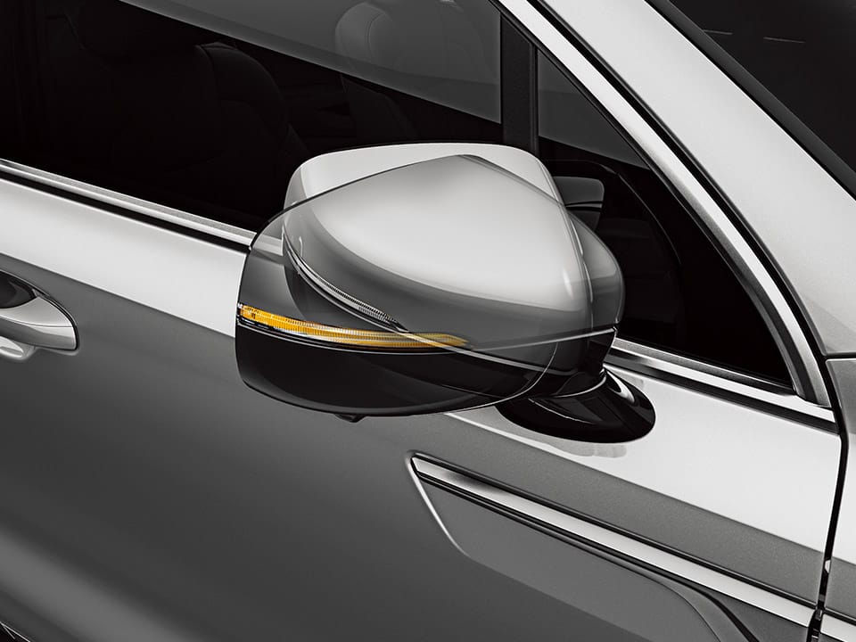 門邊鏡及指揮燈