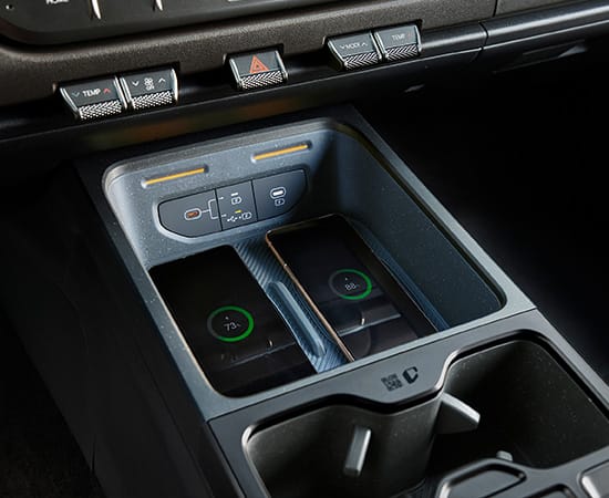 درج شحن لاسلكي مزدوج