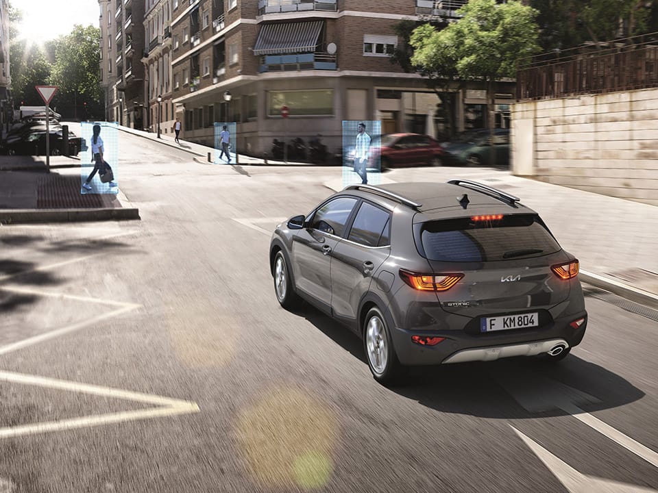 Forward Collision-avoidance Assist (FCA)