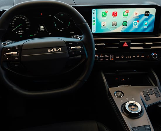 Pantalla de infoentretenimiento + clúster digital