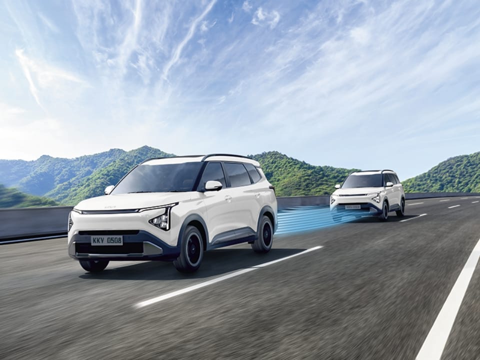 Smart Cruise Control with Auto Stop & Go