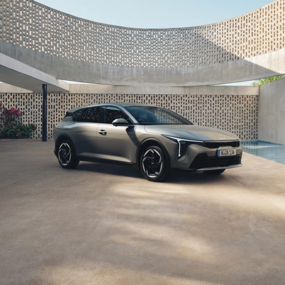 Kia K4