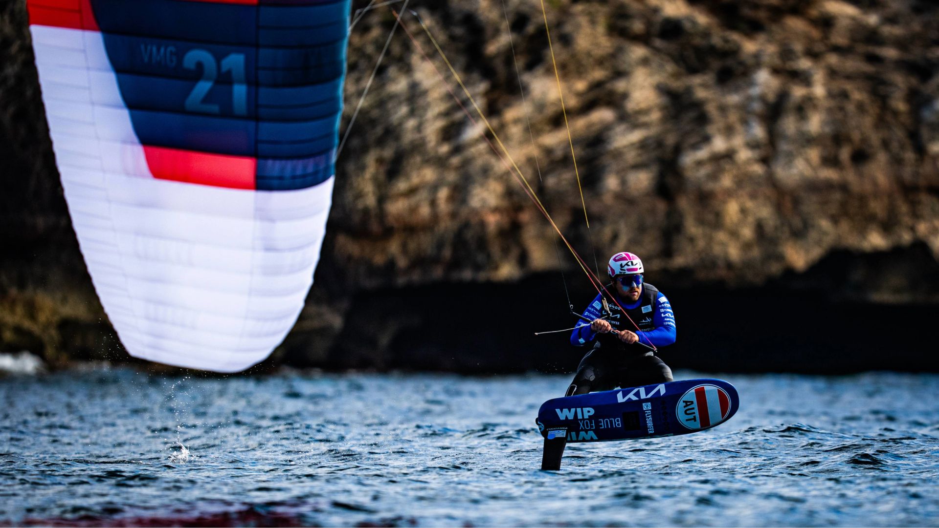 Valentin Bontus beim Windsurfen