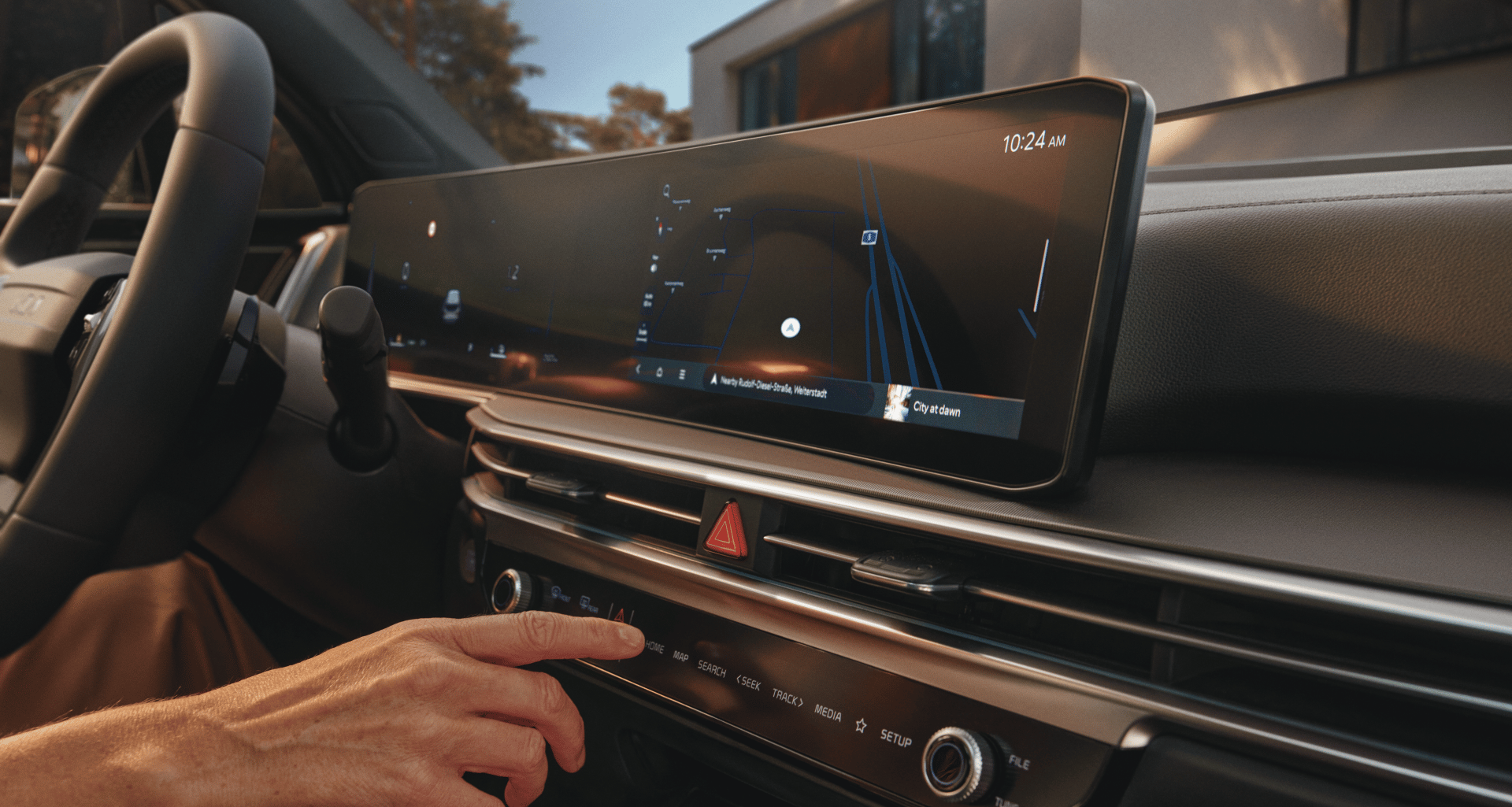 Zakřivený duální panoramatický displej o velikosti 12,3"