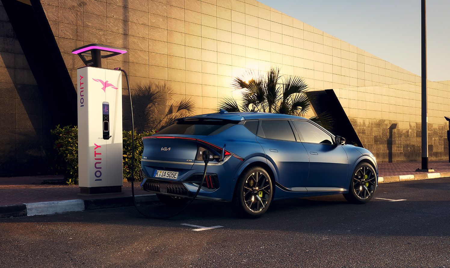 Kia EV6 GT an IONITY Ladesäule