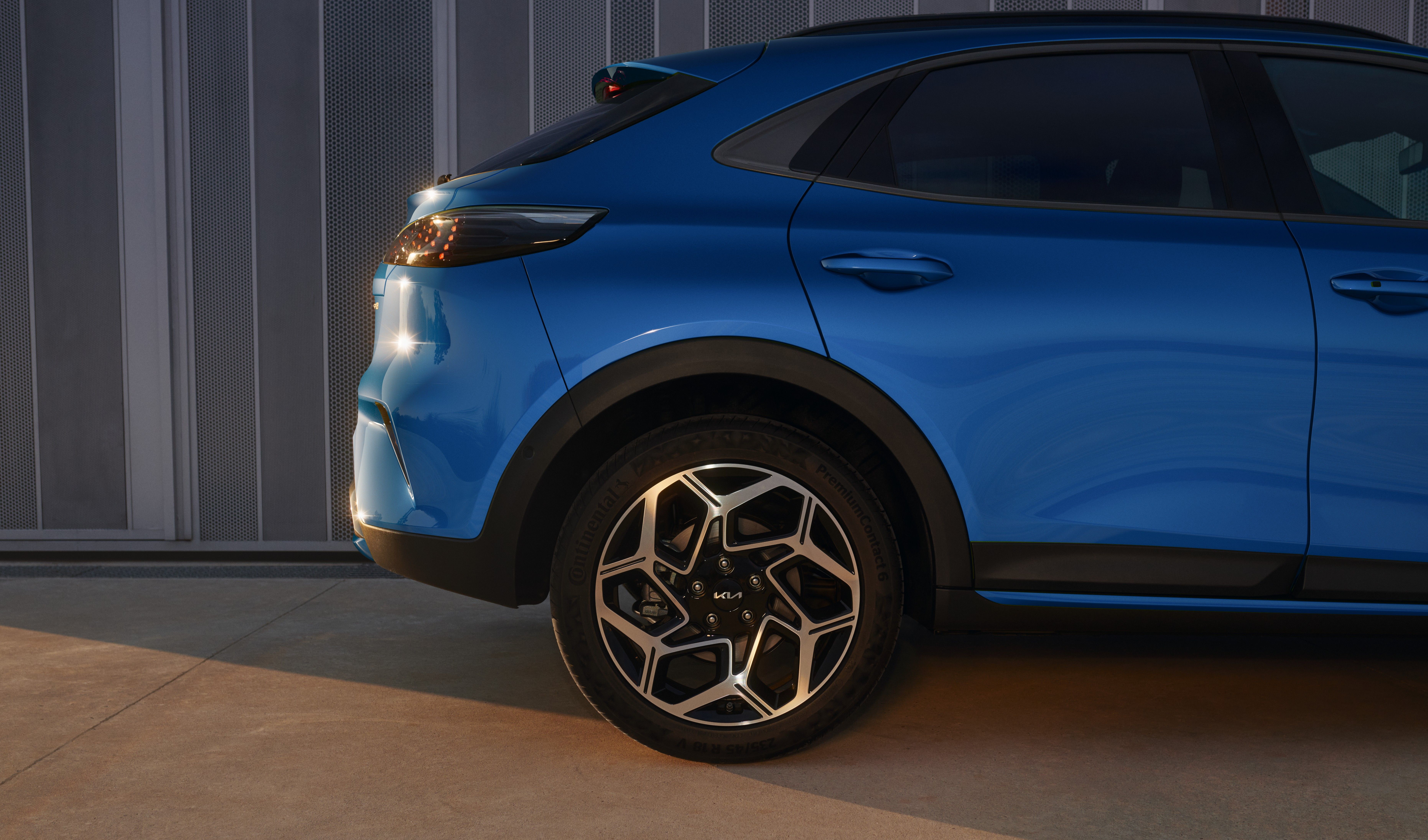 ¿Qué presión deben llevar los neumáticos de tu coche?