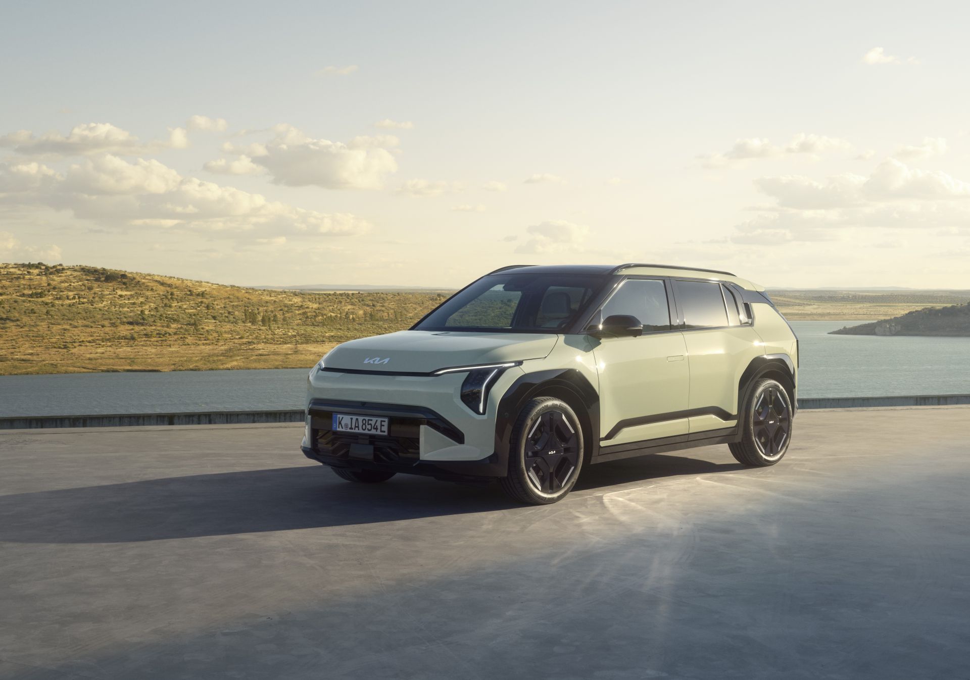   Kia EV3