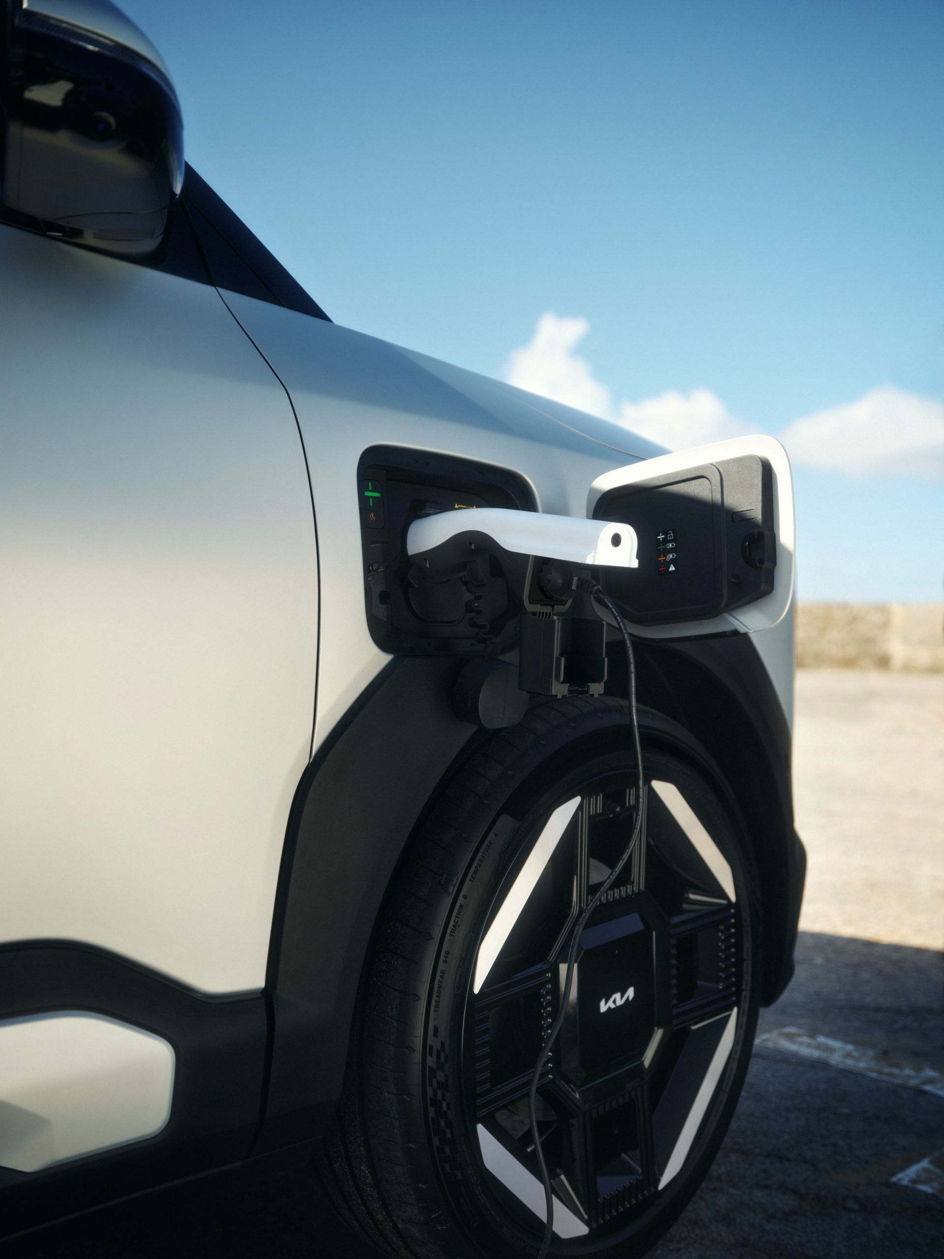   Kia EV2 recargando.