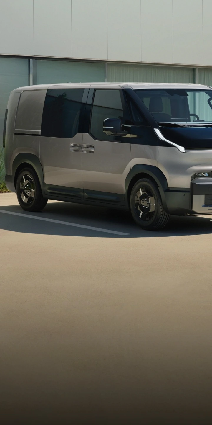 Front three-quarter view of the Kia PV5 Crew Van