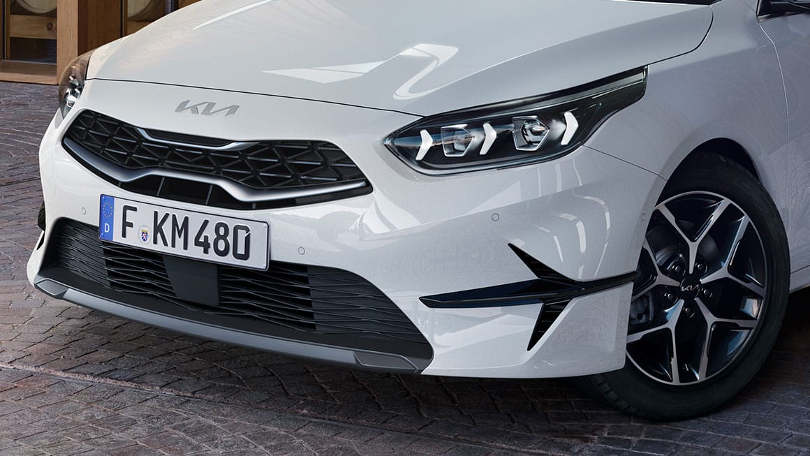 WALSER Tappetini Gomma Auto XTR Su Misura – Compatibile Con Kia Ceed/Ceed Sportswagon (CD) 03/2018-Oggi