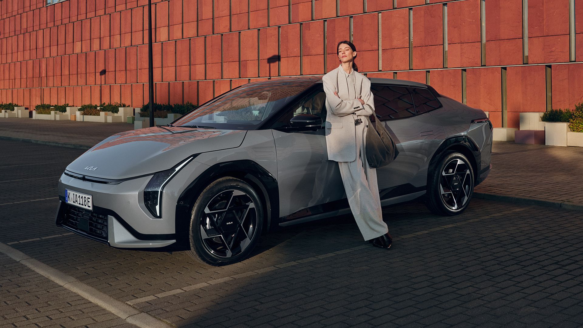 Silhouette dynamique à l’arrière allongé