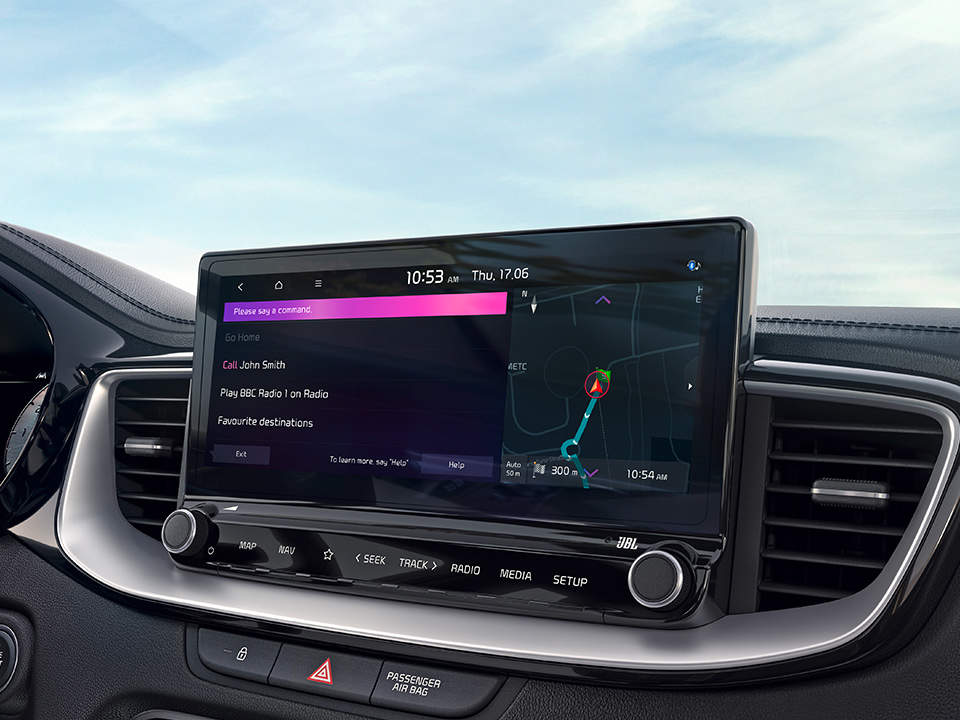 Kia XCeed  10.25" touchscreen navigation