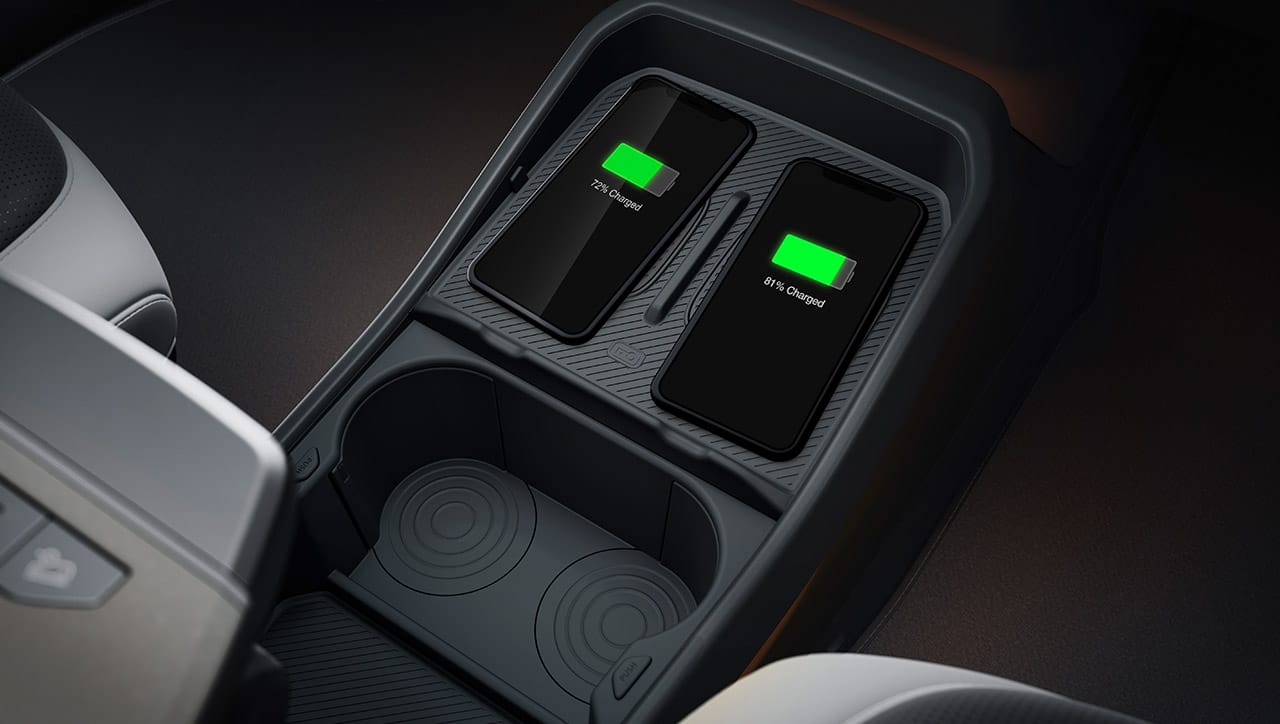 Cargador inalámbrico de smartphone y puertos USB-C de carga rápida 