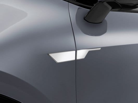 Profilo laterale, ottica cromata