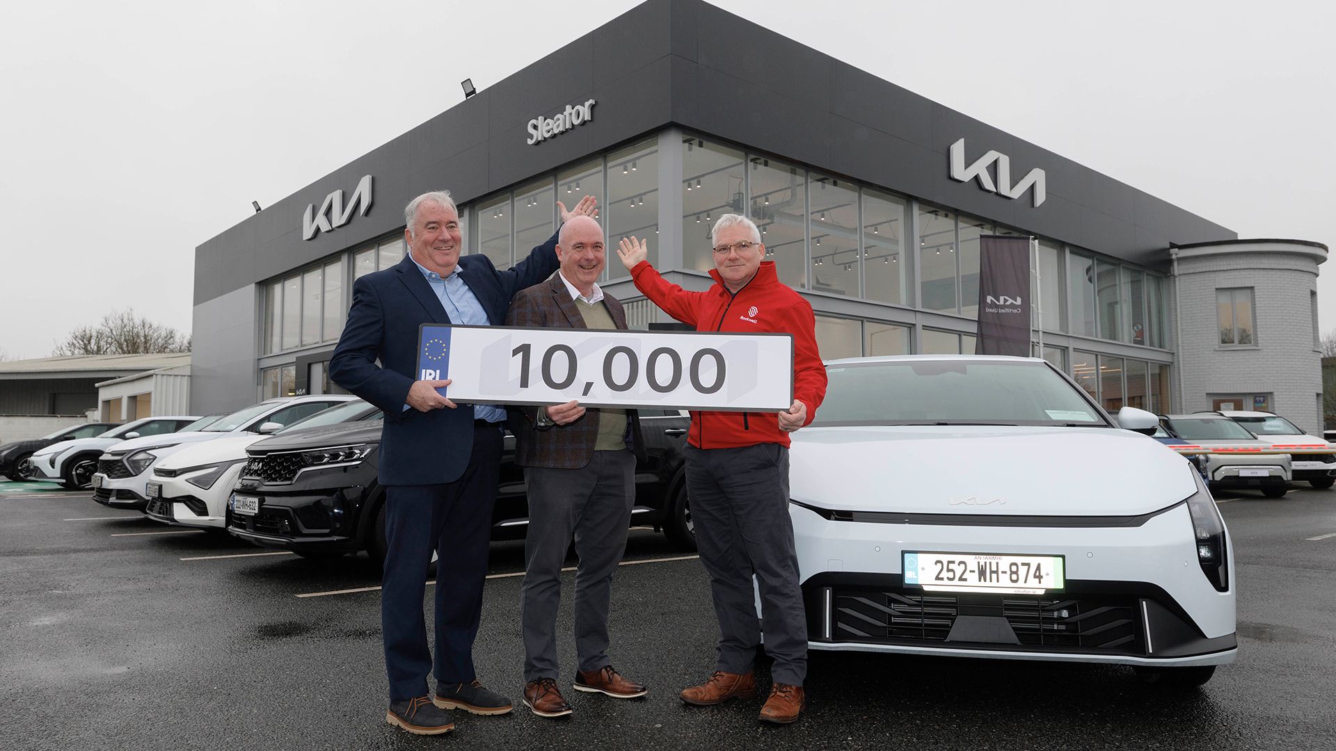 PV5 wins van of the year