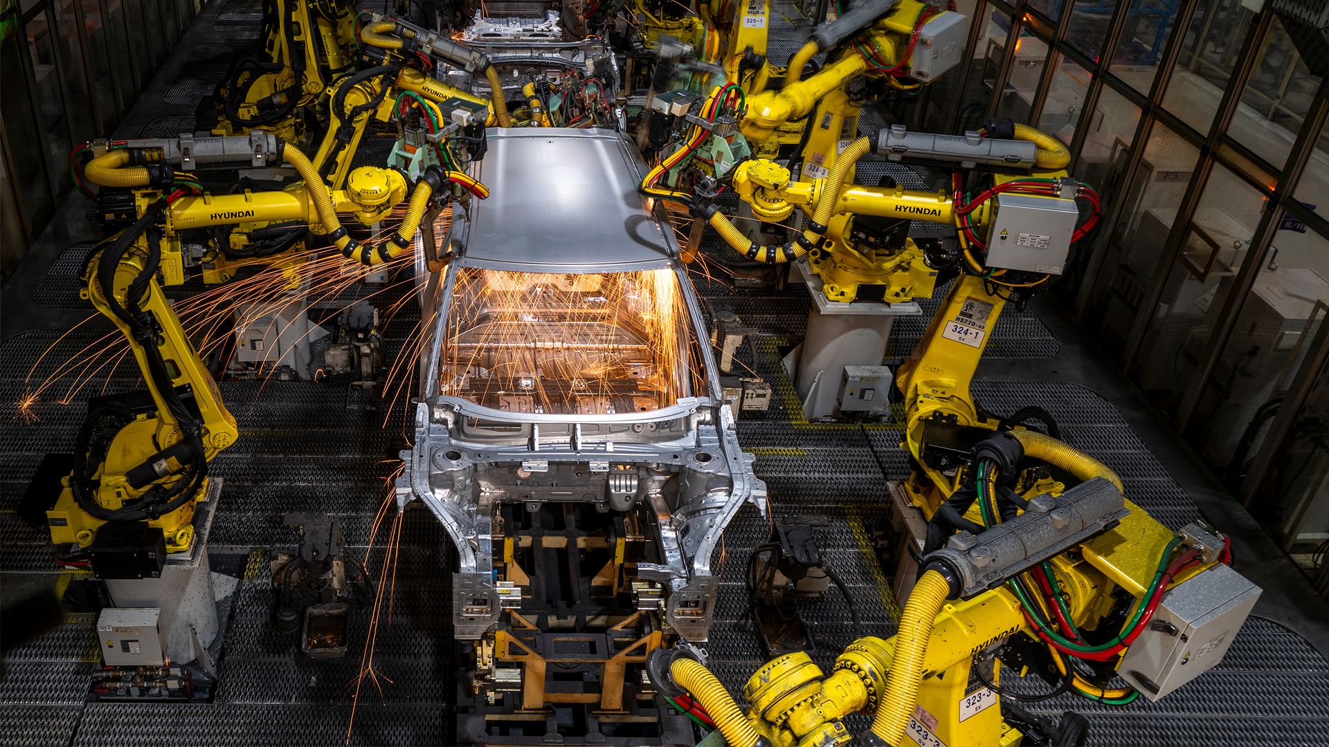 PV5 wins van of the year