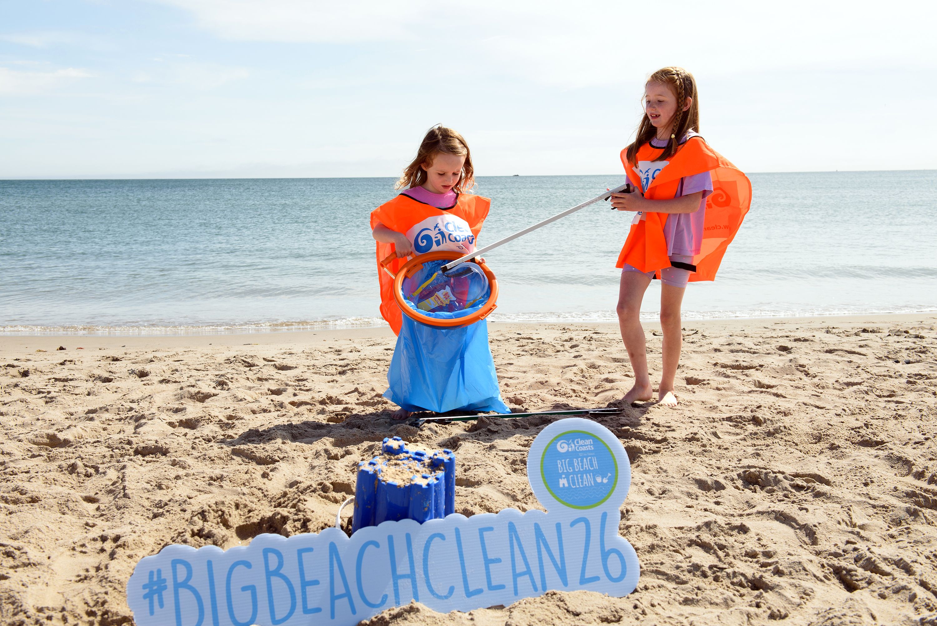 Clean Coasts, An Taisce, and Kia Partner to Empower Clean Coasts Volunteers 