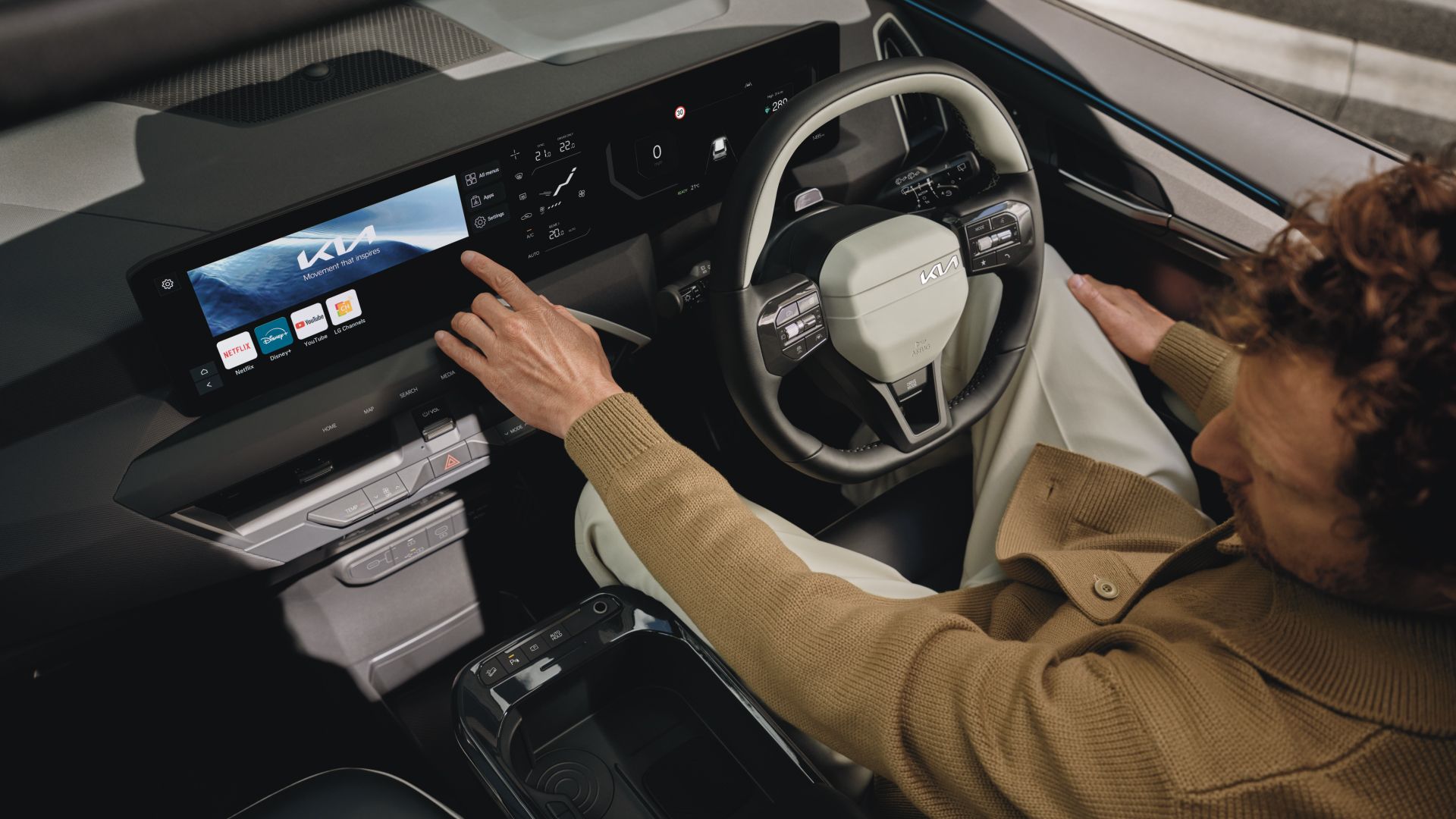 Display themes and video streaming