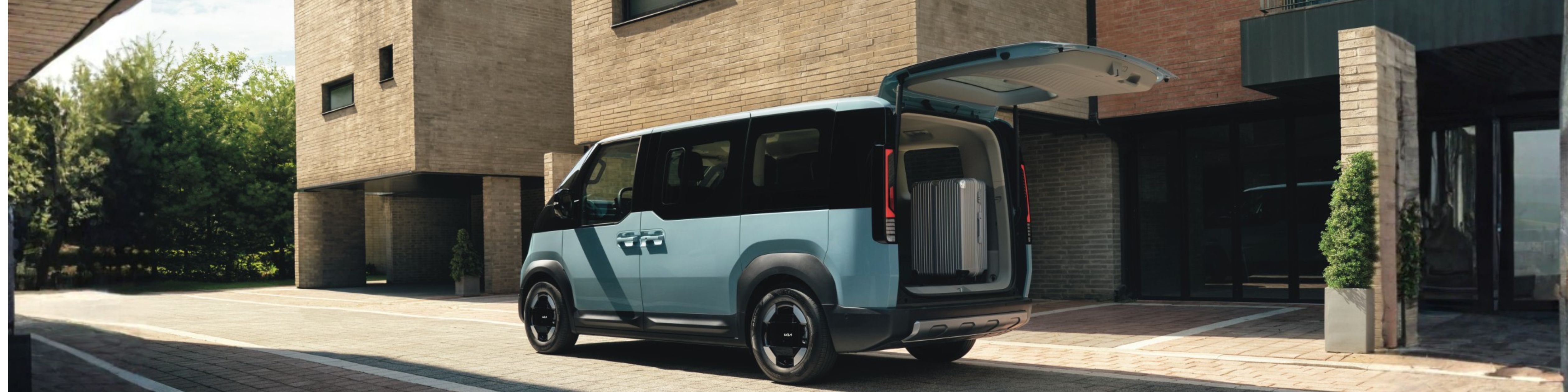 Kia PV5 Cargo Mid Range