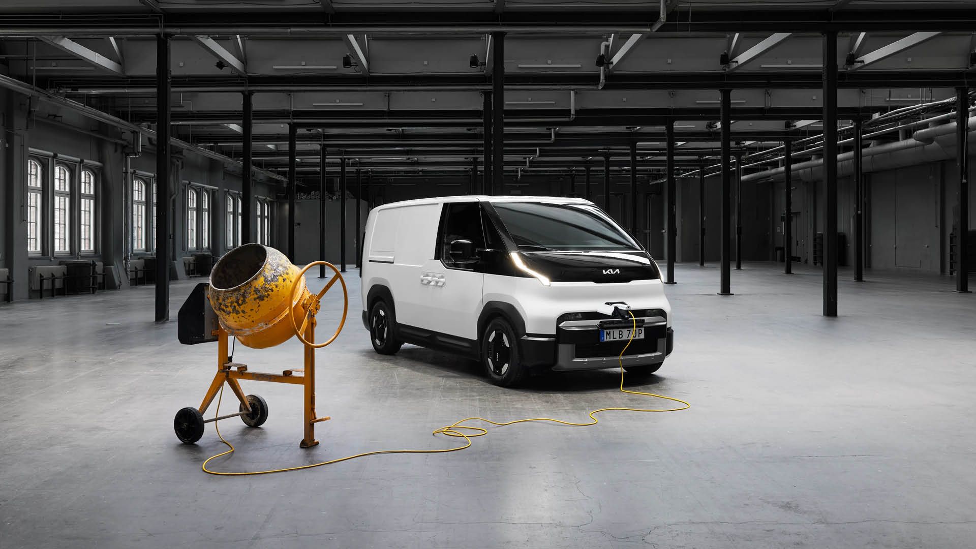 Upptäck Kia PV5 Cargo - International Van of the Year 2026.