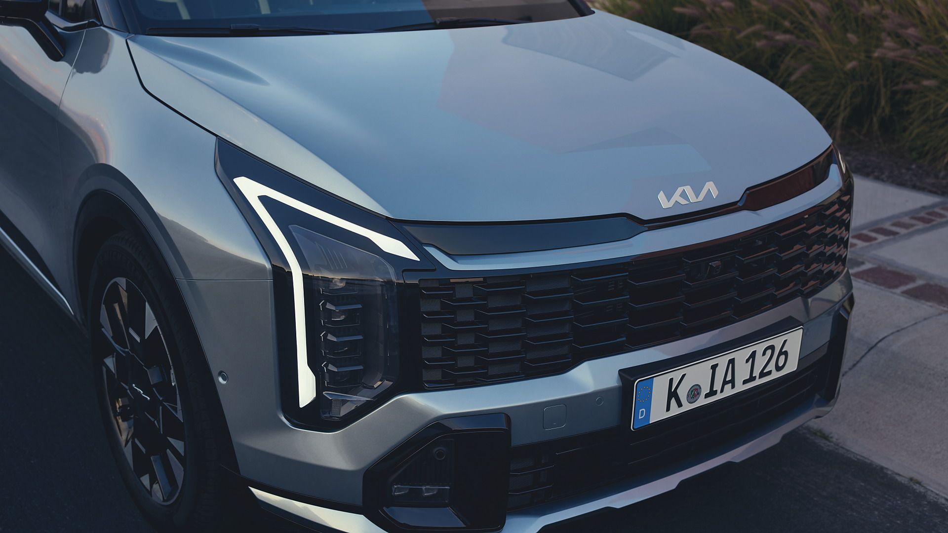 Detail prednej časti Kia Sportage s moderným SUV dizajnom