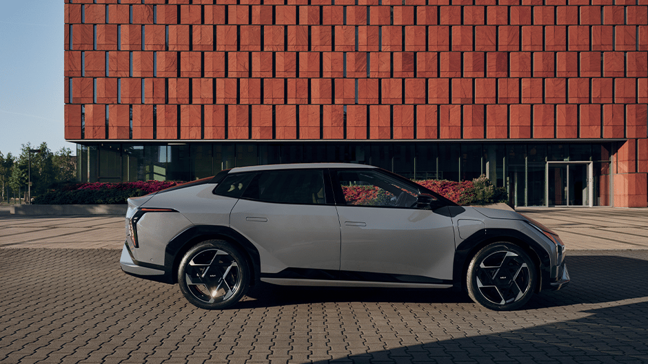 The Kia EV4 Fastback in Wolf Grey