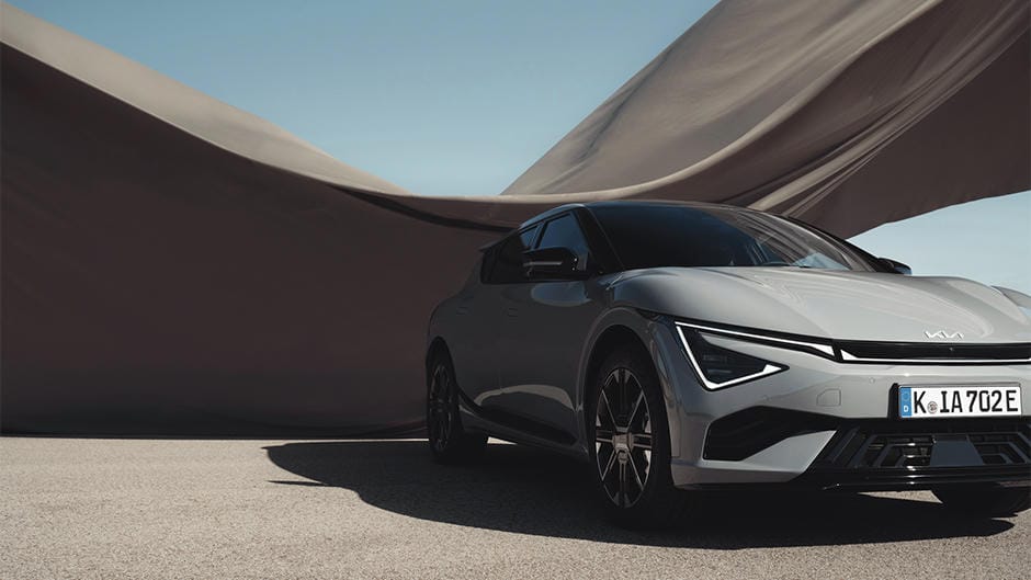 The Kia EV6 Air in Wolf Grey