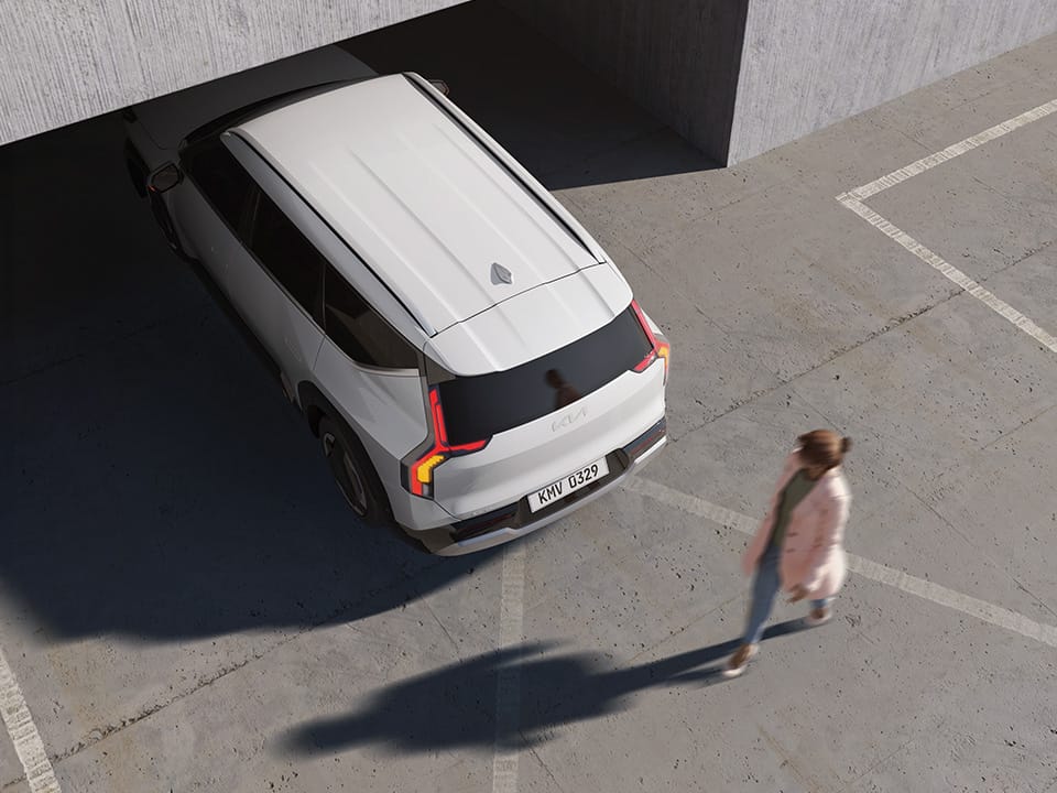 Parking Collision-Avoidance Assist (PCA)