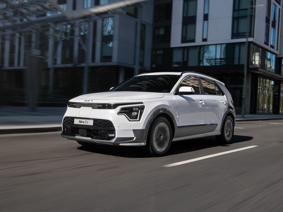 Lane Keeping Assist (LKA) 